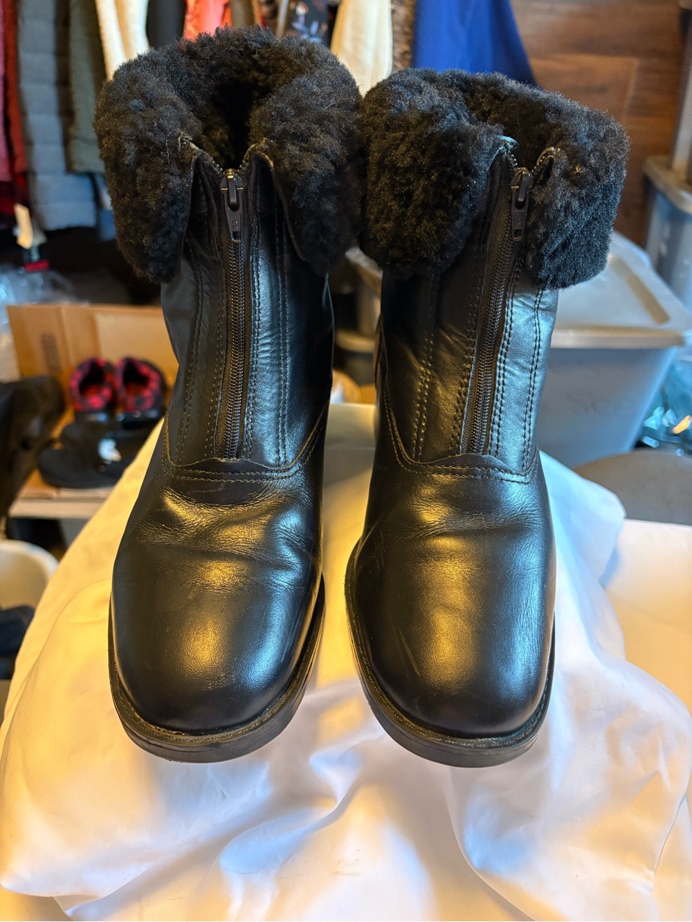 Women's Black Faux Fur Cuff Zip-Front Ankle Boots